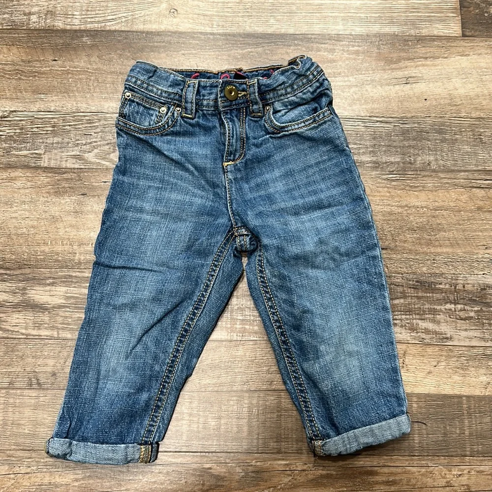 Baby Gap • 2T jean bundle